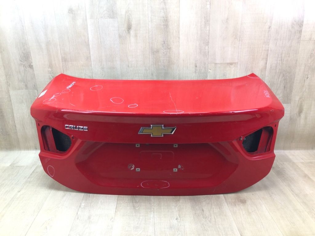 84209473 | Крышка багажника CHEVROLET CRUZE 15-