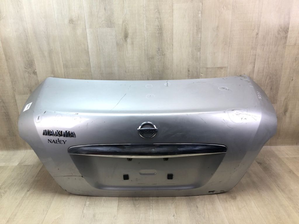 H43009N0MA | Кришка багажника NISSAN MAXIMA A35 08-15