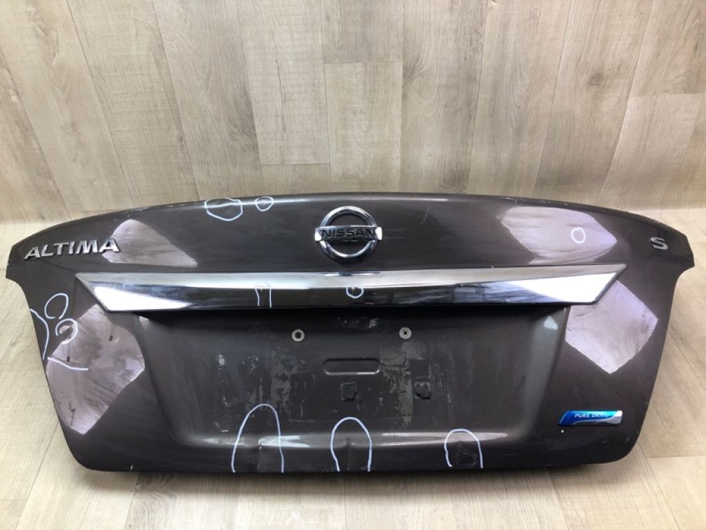 84300-3TA0B | Крышка багажника NISSAN ALTIMA L33 12-18 - Фото 2