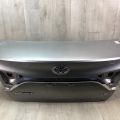 6440106A40 | Кришка багажника TOYOTA CAMRY 55 14-17