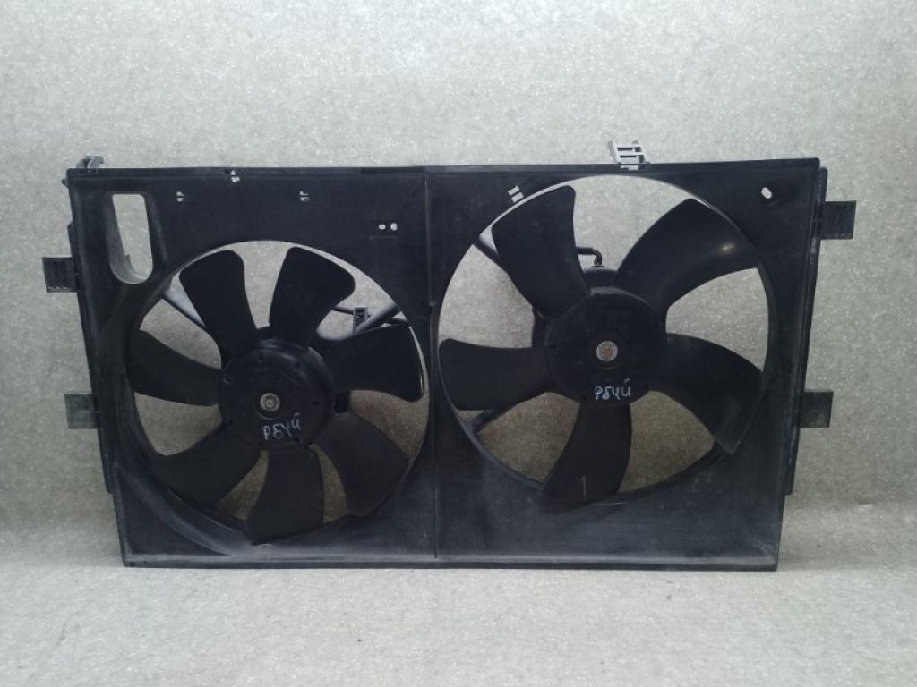 1360A041 | Дифузор вентилятора основного радіатора MITSUBISHI OUTLANDER XL 05-13