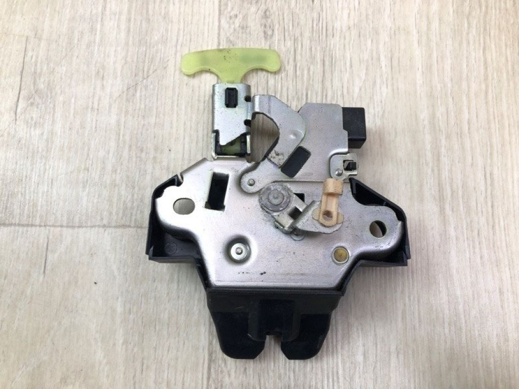 6460002040 | Замок кришки багажника TOYOTA COROLLA 150 06-13 - Фото 4