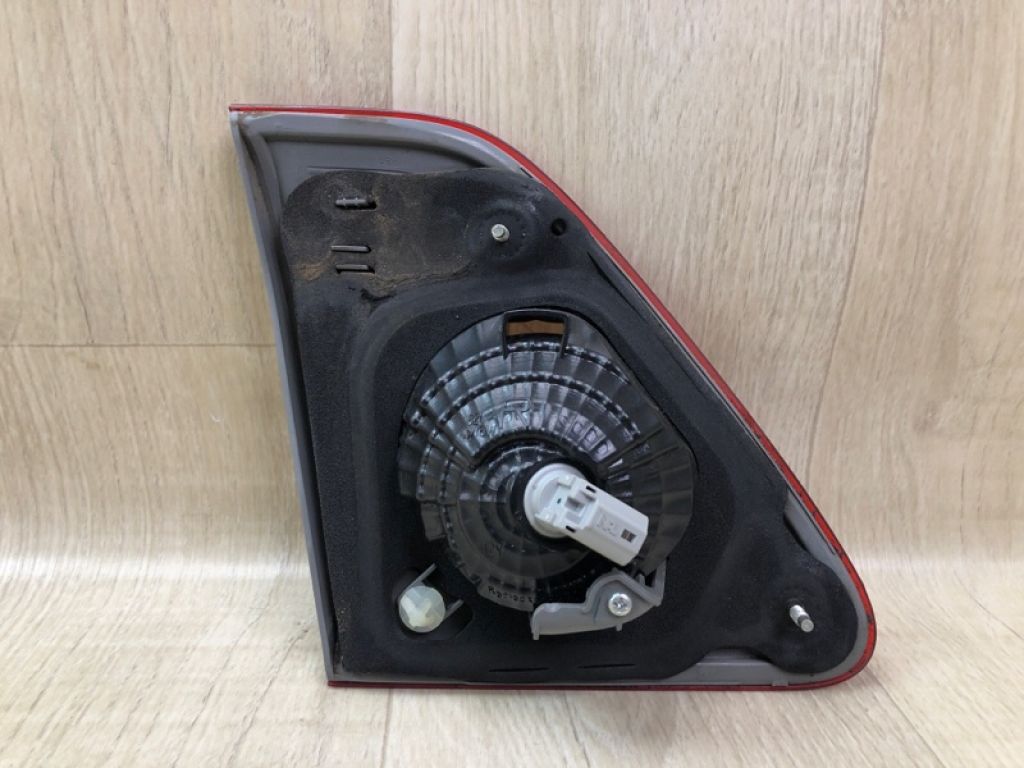 8158002190 | Ліхтар внутрішній прав. TOYOTA COROLLA 150 06-13 - Фото 2