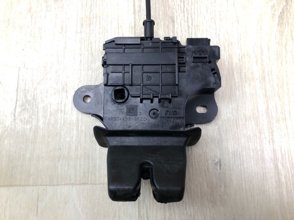 13513995 | Замок крышки багажника CHEVROLET CRUZE 15- - Фото 2