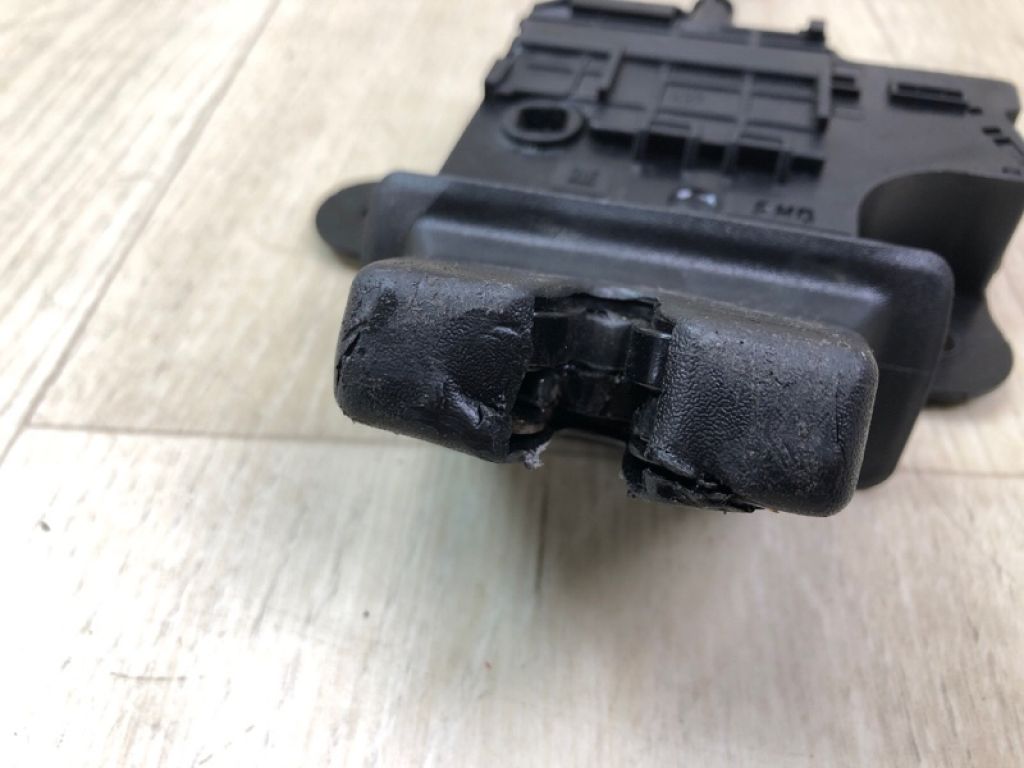 13513995 | Замок крышки багажника CHEVROLET CRUZE 15- - Фото 8