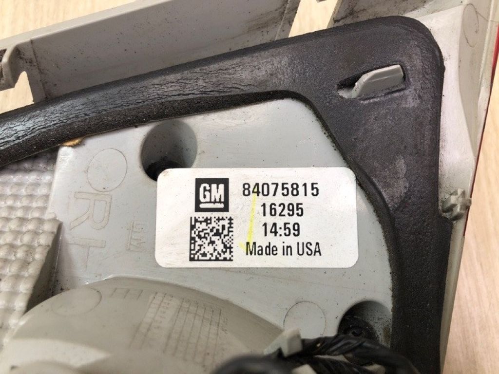 84075815 | Ліхтар внутрішній прав. CHEVROLET CRUZE 15- - Фото 8