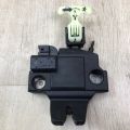 6460006041 | Замок кришки багажника TOYOTA CAMRY 55 14-17