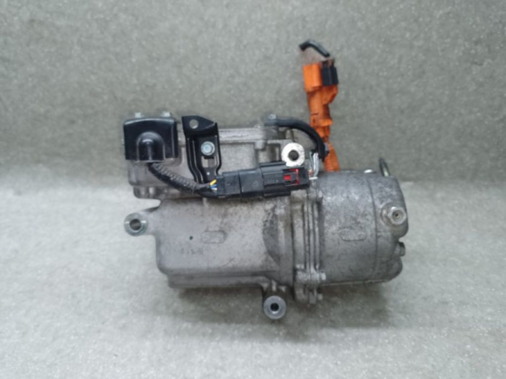 68106049AG | Компрессор кондиционера FIAT 500 (312/FF) 07-19 - Фото 4