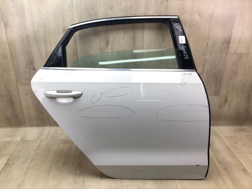 561833056C | Двері задн. прав. VOLKSWAGEN PASSAT B7 11-15