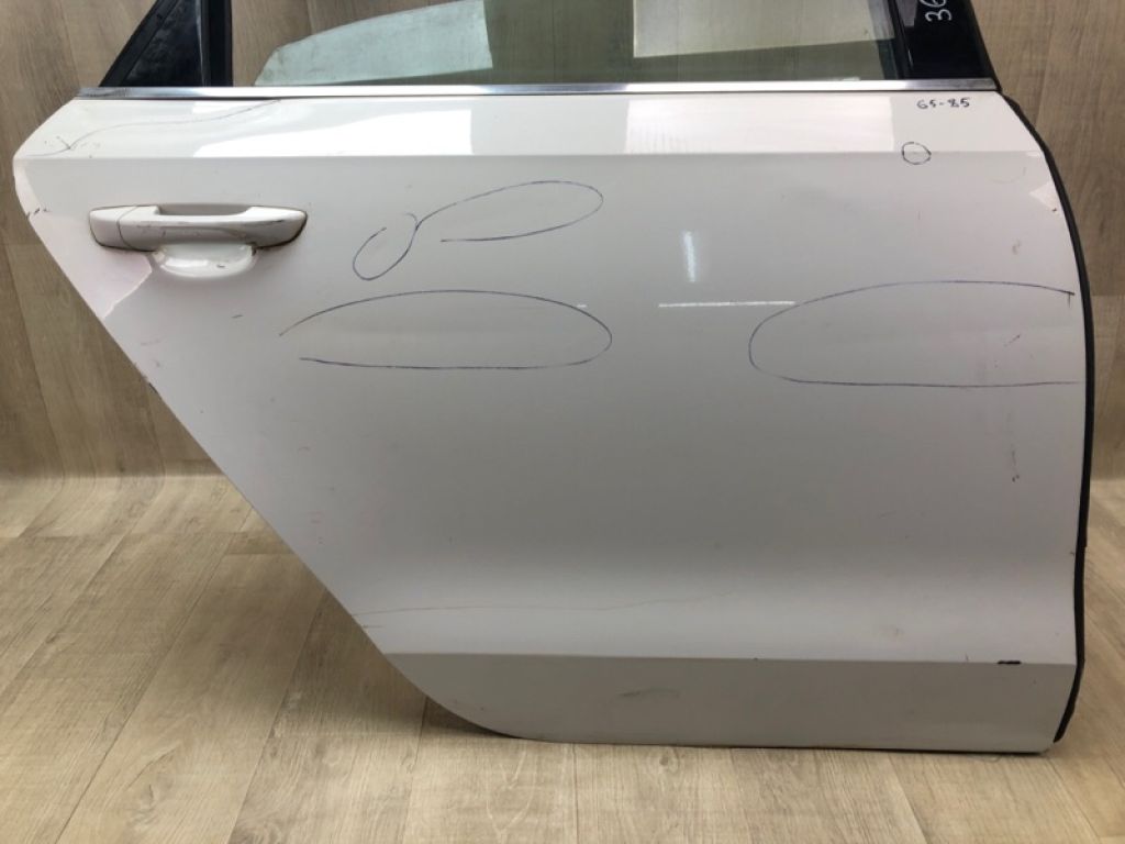 561833056C | Двері задн. прав. VOLKSWAGEN PASSAT B7 11-15 - Фото 3