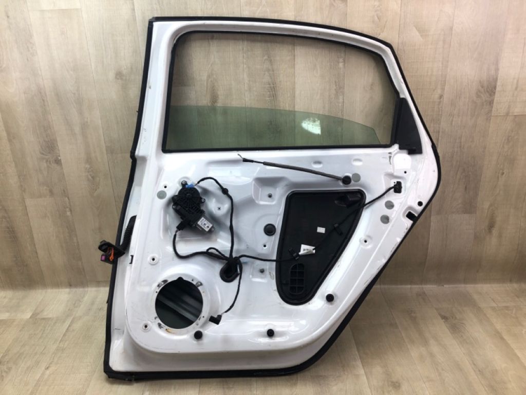 561833056C | Двері задн. прав. VOLKSWAGEN PASSAT B7 11-15 - Фото 6