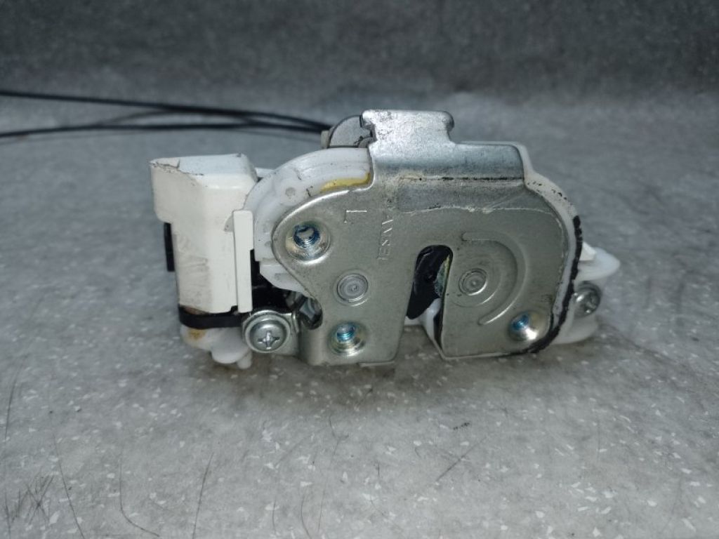 MN145875 | Замок двері задн. лів. MITSUBISHI OUTLANDER XL 05-13 - Фото 3