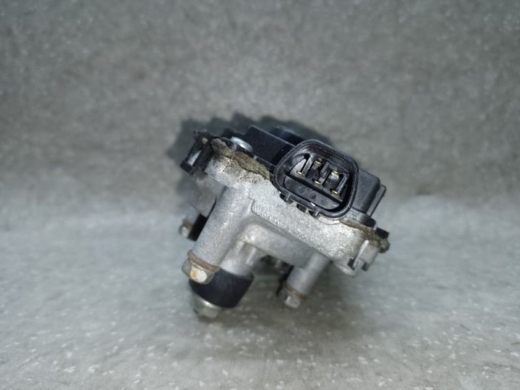 8250A178 | Моторчик склоочисника передн. MITSUBISHI OUTLANDER XL 05-13 - Фото 3