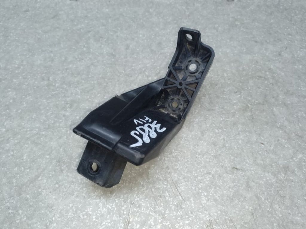 6400C453 | Кронштейн переднього бампера лів. MITSUBISHI OUTLANDER XL 05-13