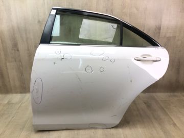 Двері задн. лів. TOYOTA CAMRY 40 06-11
