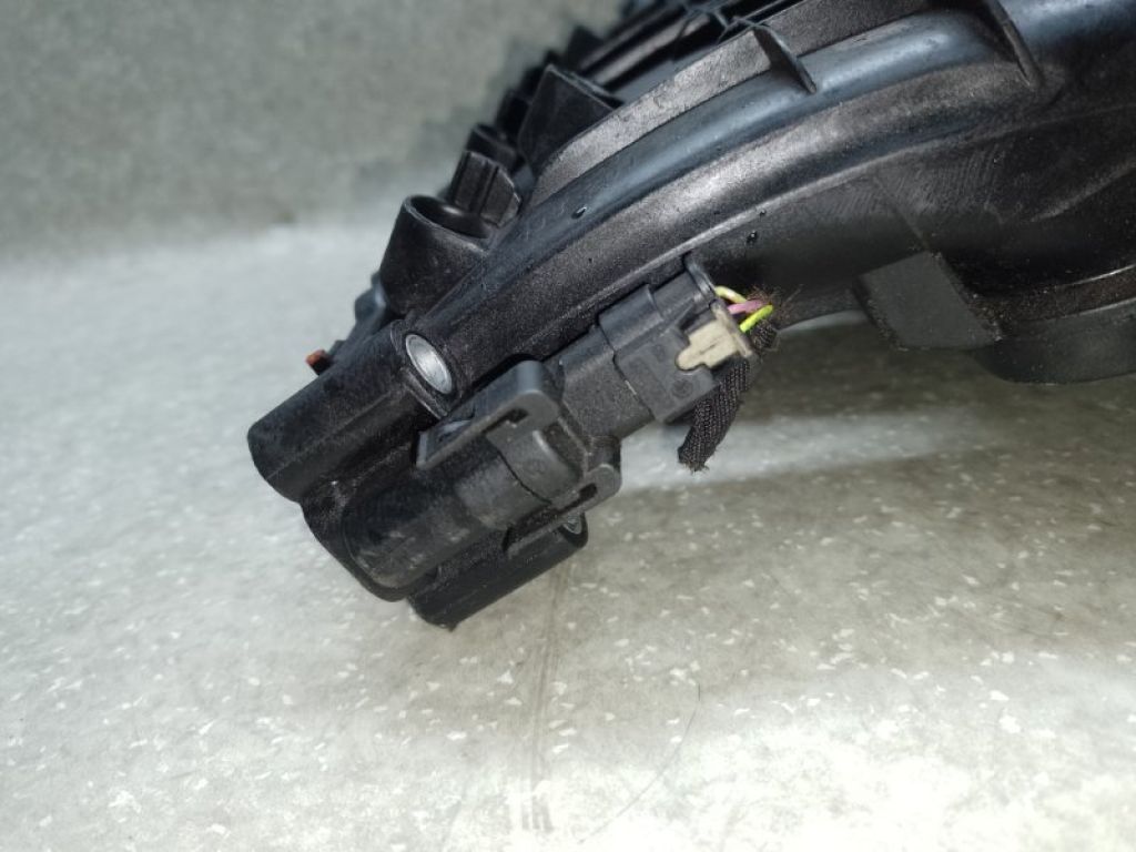 06L133201AS | Колектор впускний VOLKSWAGEN PASSAT B7 11-15 - Фото 5