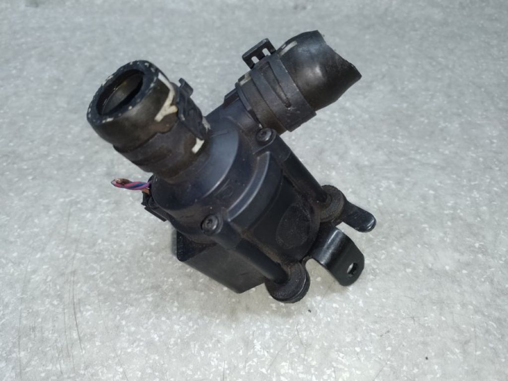 06H121601M | Помпа охолодження електрична VOLKSWAGEN PASSAT B7 11-15