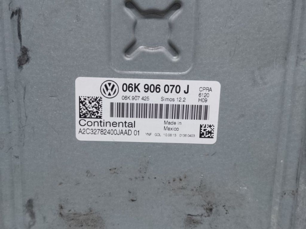 06K906070J | Блок керування двигуном VOLKSWAGEN PASSAT B7 11-15 - Фото 3