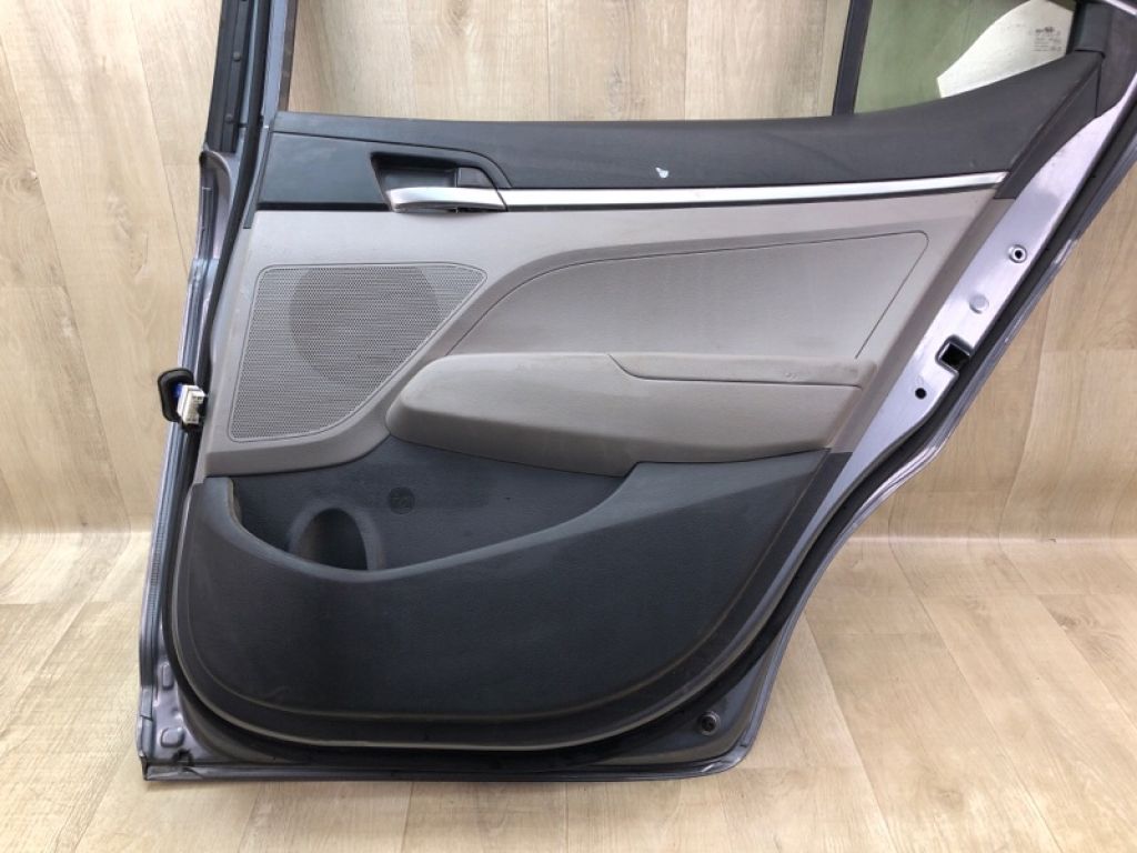 77004F2000 | Дверь задн. прав. HYUNDAI ELANTRA AD 16- - Фото 8