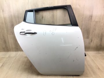 Двері задн. прав. NISSAN LEAF 10-17