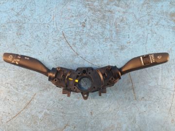 Підрульовий перемикач HYUNDAI ELANTRA AD 16-