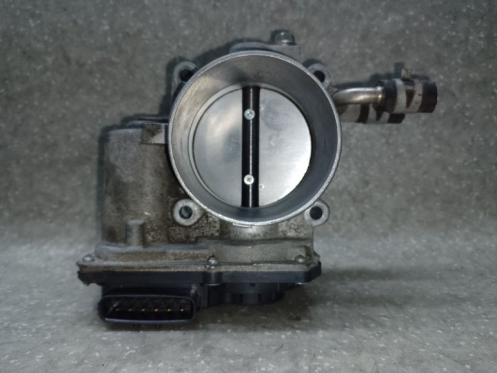 220300V010 | Дросельна заслінка TOYOTA CAMRY 55 14-17 - Фото 2