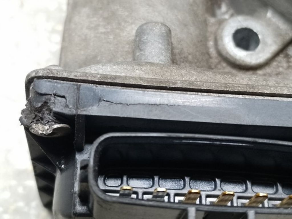 220300V010 | Дросельна заслінка TOYOTA CAMRY 55 14-17 - Фото 6