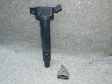 Котушка запалювання TOYOTA CAMRY 55 14-17