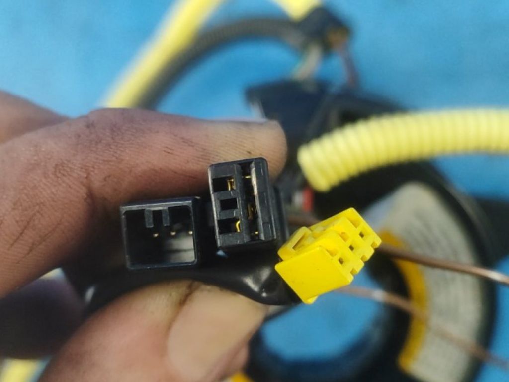 37400-50J30 | Шлейф Airbag SUZUKI GRAND VITARA XL-7 01-06 - Фото 4