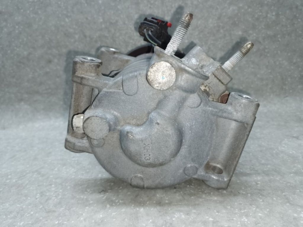 55111104AD | Компресор кондиціонера CHRYSLER TOWN &amp, COUNTRY (RT) - Фото 4