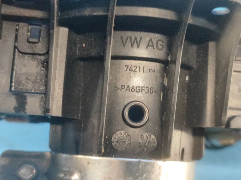 8K0 953 502 BK | Подрулевой переключатель AUDI Q5 08-16 - Фото 8