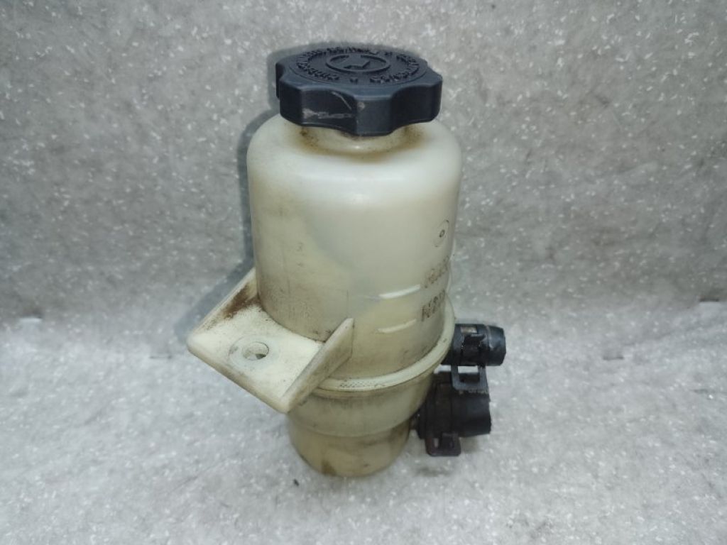 4743676AD | Бачок ГУР CHRYSLER TOWN &amp, COUNTRY (RT)