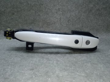 Ручка двери наружная передн. лев. MAZDA 3 BM 13-19