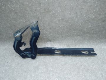 Петля капоту лів. DODGE JOURNEY 08-20