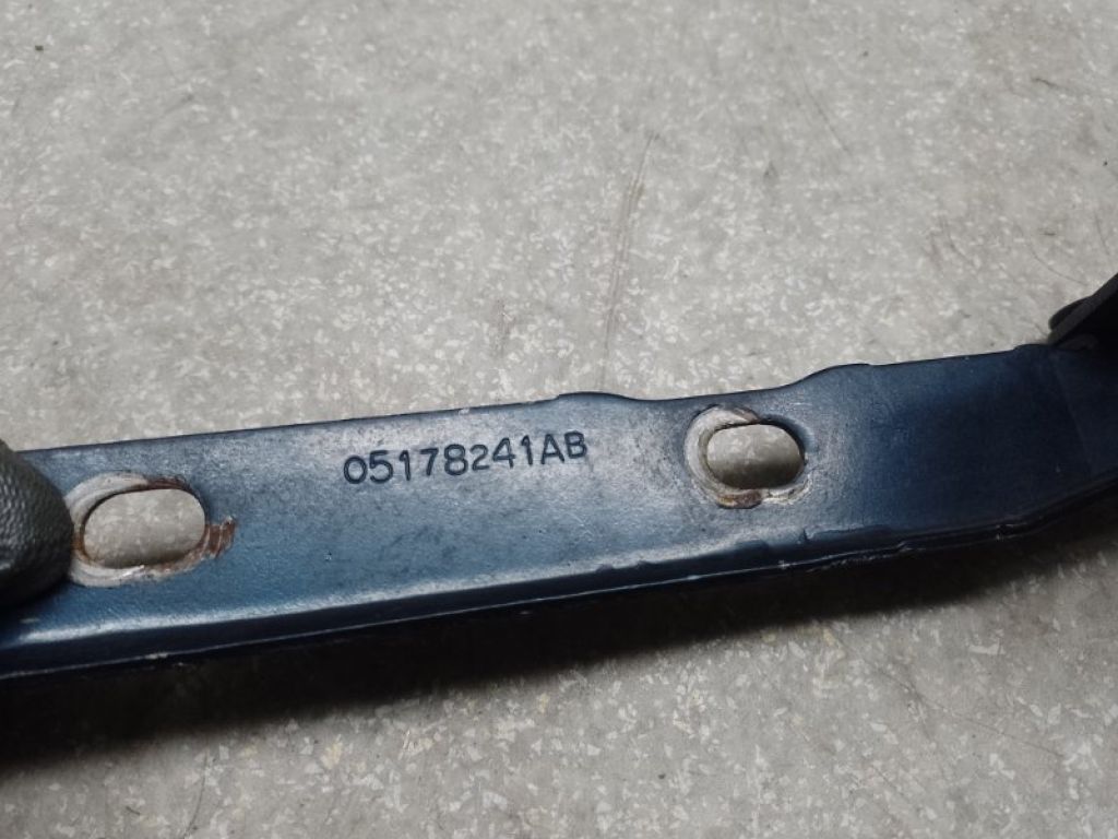 5178241AB | Петля капоту лів. DODGE JOURNEY 08-20 - Фото 4