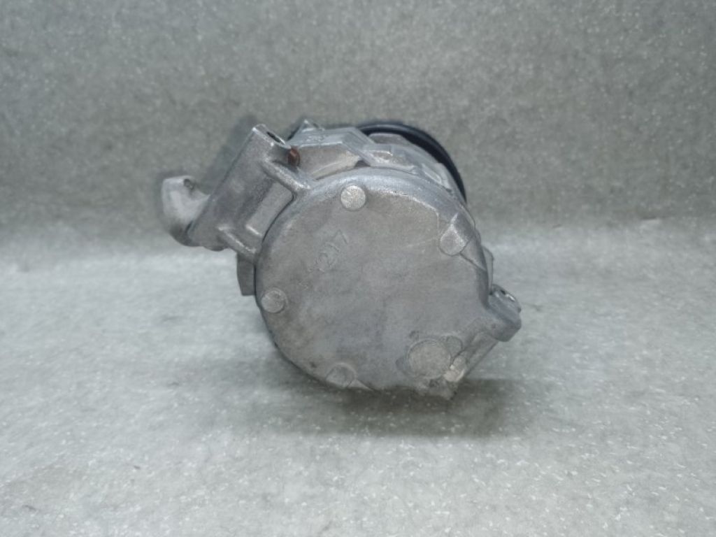 883200C130 | Компрессор кондиционера TOYOTA TUNDRA 07-13 - Фото 3