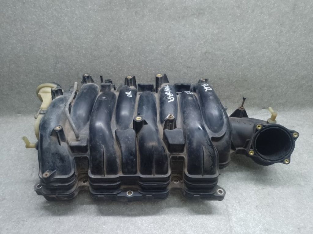 171200S010 | Коллектор впускной TOYOTA TUNDRA 07-13