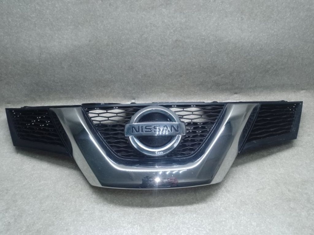 623109TA3A | Решітка радіатора NISSAN X-TRAIL/ROGUE T32 13-20