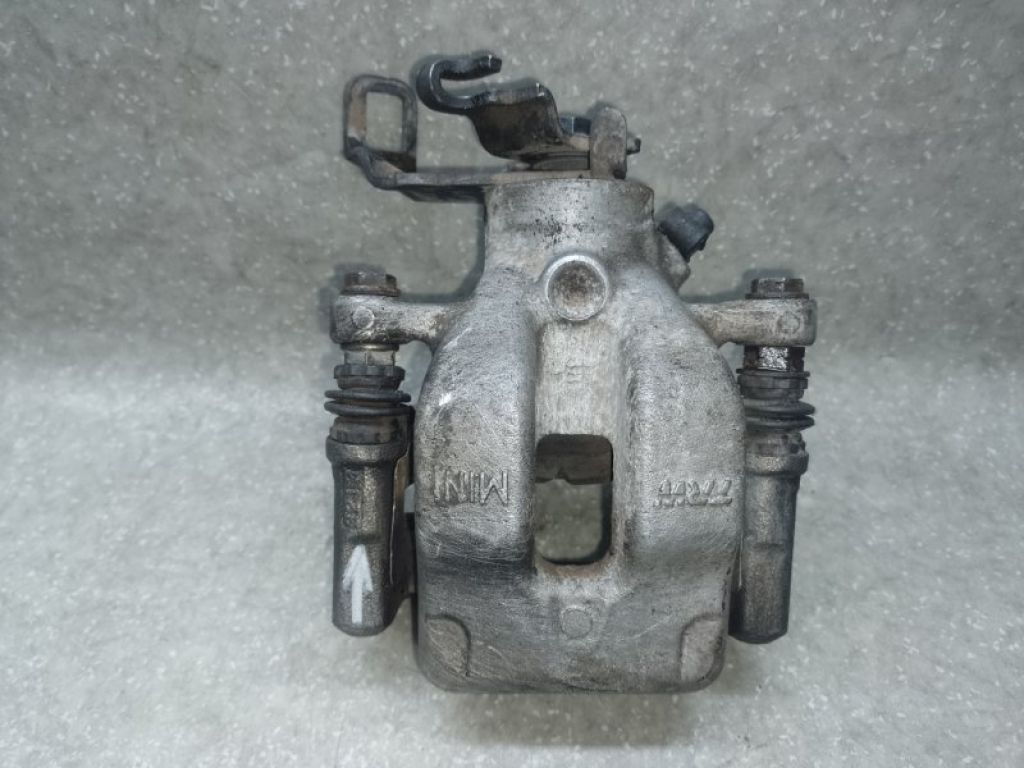 34219804732 | Супорт гальмівний задн. прав. MINI COUNTRYMAN R60 10-16