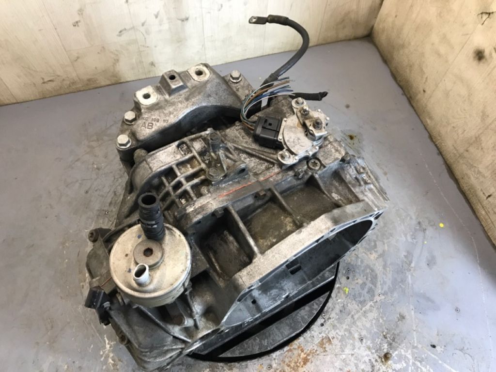 09G 300 033 P | АКПП на запчасти ( под ремонт ) VOLKSWAGEN JETTA USA 10-17 - Фото 9