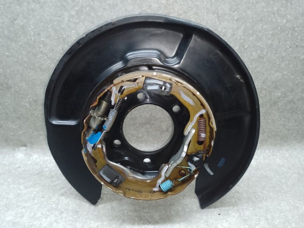 4650406080 | Гальмівний механізм лів. TOYOTA CAMRY 55 14-17