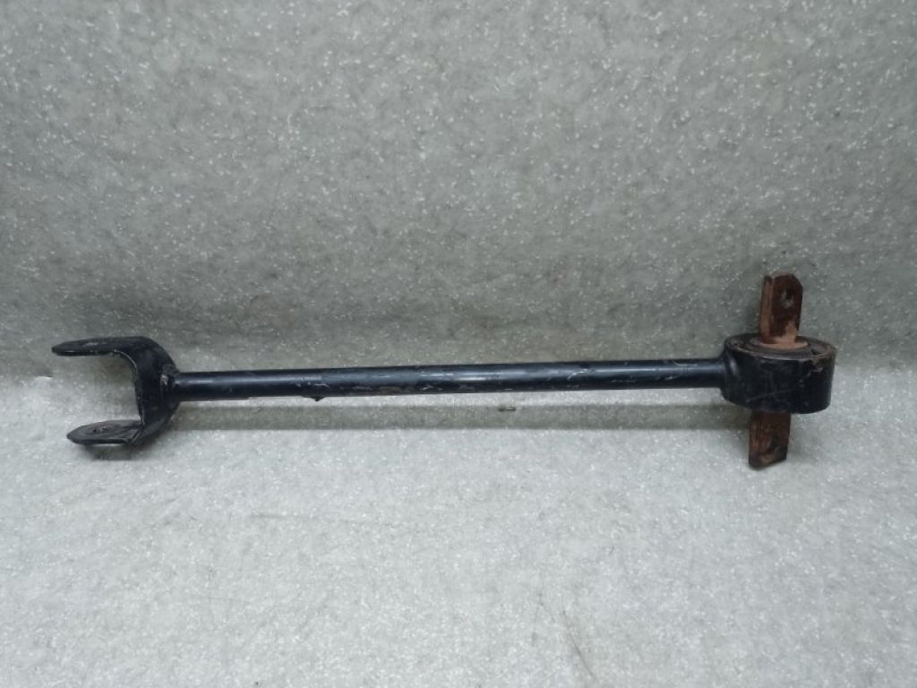 487A006011 | Важіль задньої підвіски поздовжній лів. TOYOTA CAMRY 55 14-17 - Фото 2