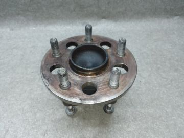 Маточина колеса задн. прав. TOYOTA CAMRY 55 14-17