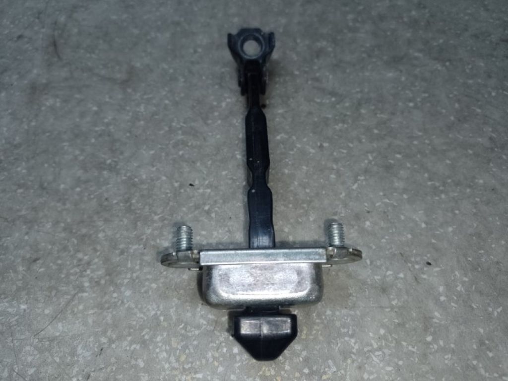 61124AL00A | Ограничитель двери передн. прав. SUBARU OUTBACK BS 14-21 - Фото 2