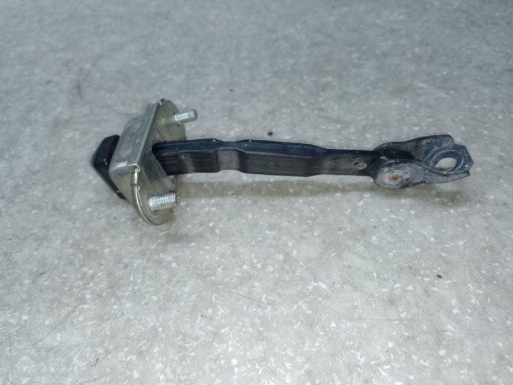 61124AL00A | Ограничитель двери передн. прав. SUBARU OUTBACK BS 14-21 - Фото 3