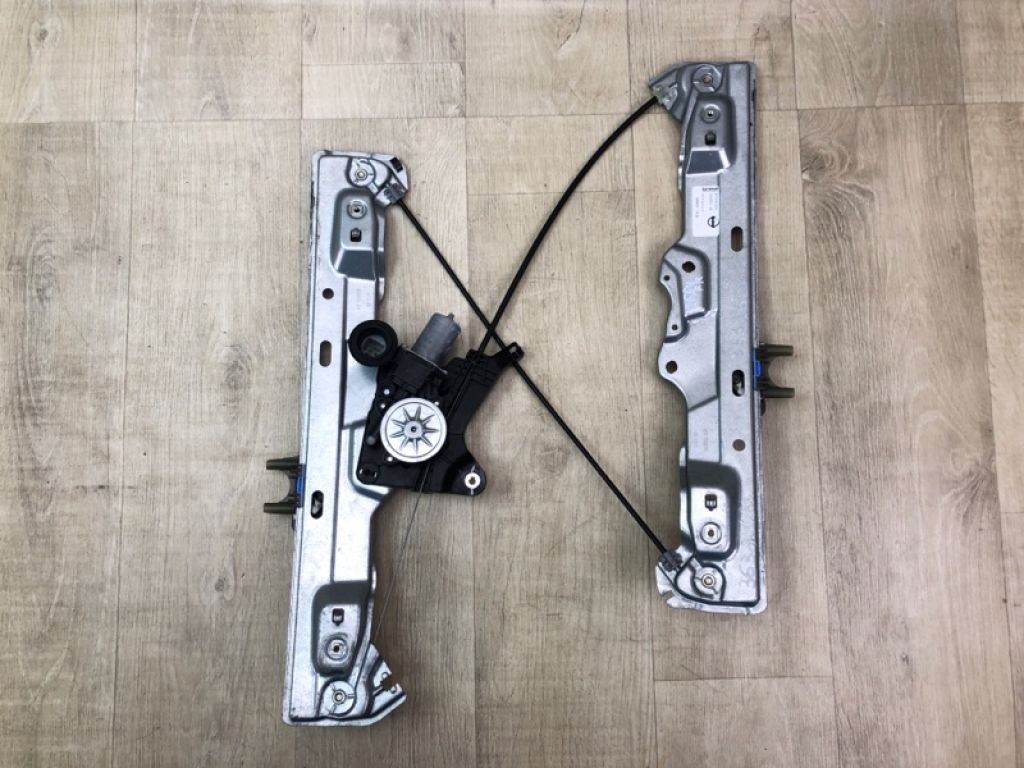 80700-5NA0A | Склопідйомник передн. прав. INFINITI QX50 18-