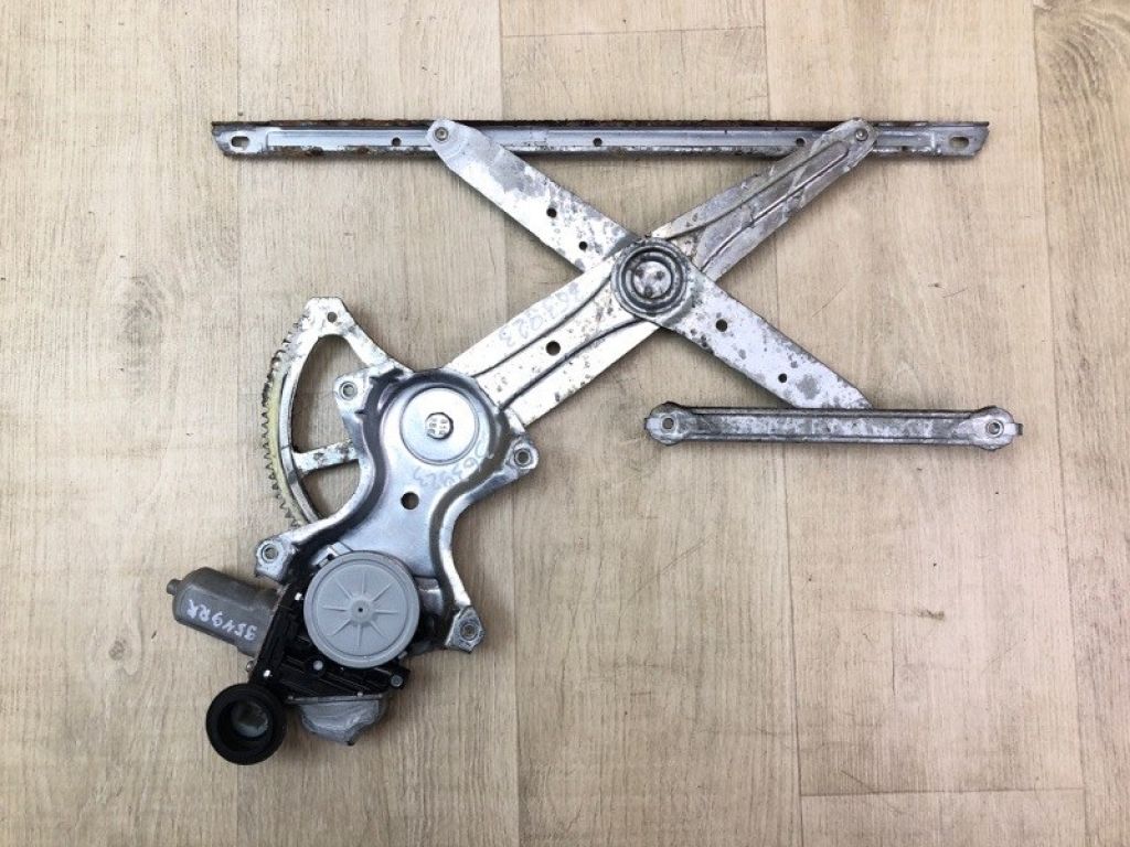 6980308020 | Склопідйомник задн. прав. TOYOTA SIENNA 11-16