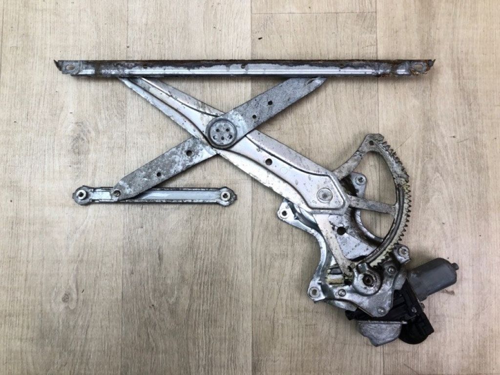 6980308020 | Склопідйомник задн. прав. TOYOTA SIENNA 11-16 - Фото 2