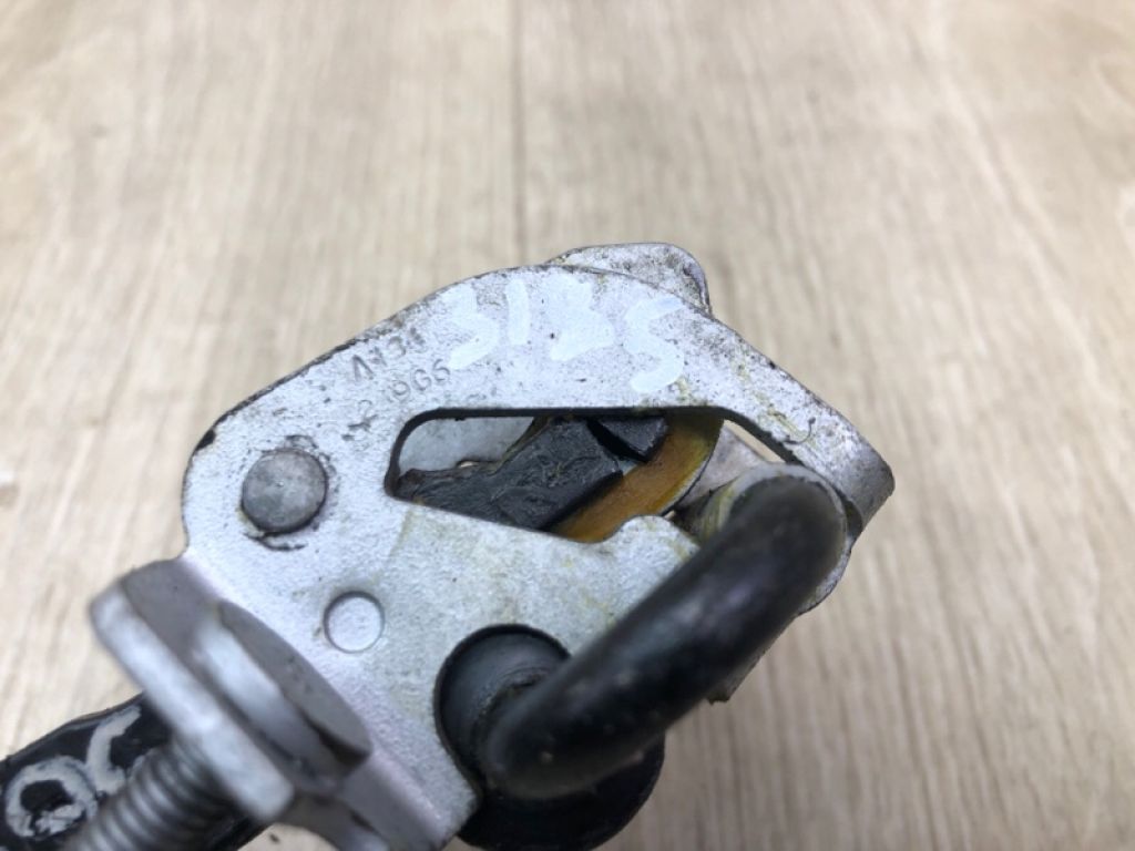 68070076AC | Ограничитель двери передн. FIAT 500 (312/FF) 07-19 - Фото 7