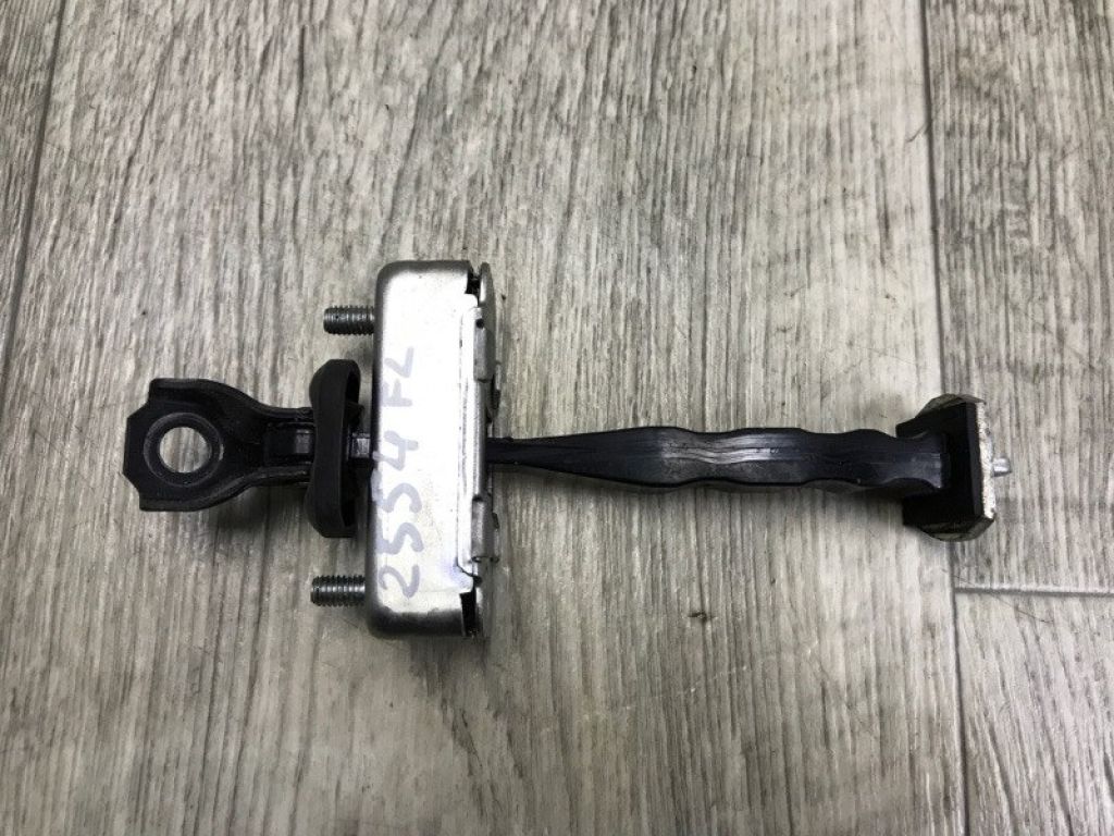 80430-5NA0A | Обмежувач дверей передн. лів. INFINITI QX50 18-